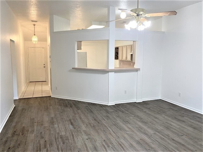 Building Photo - 3011 Pheasant Run