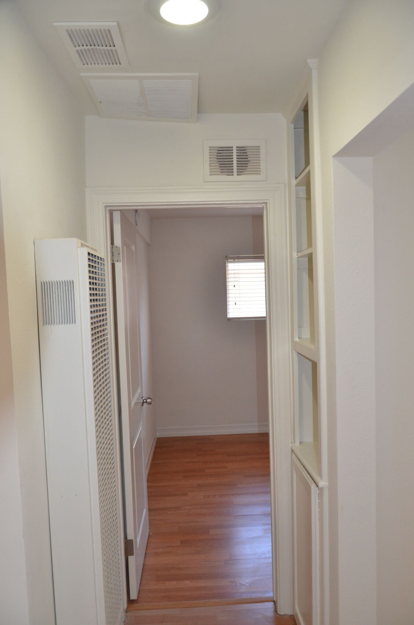 Building Photo - 4541 W 172nd St