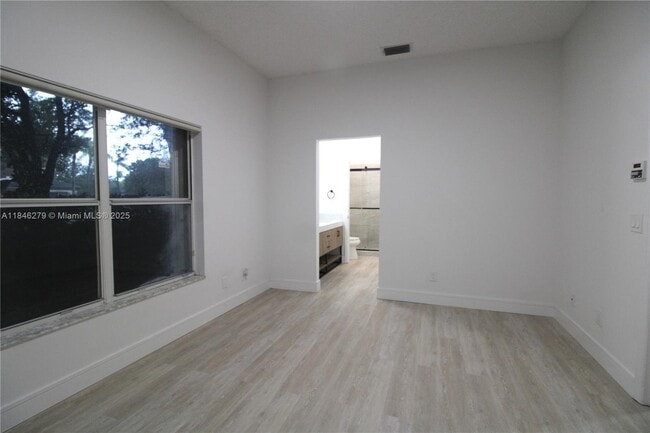 Building Photo - 16223 Emerald Cove Rd