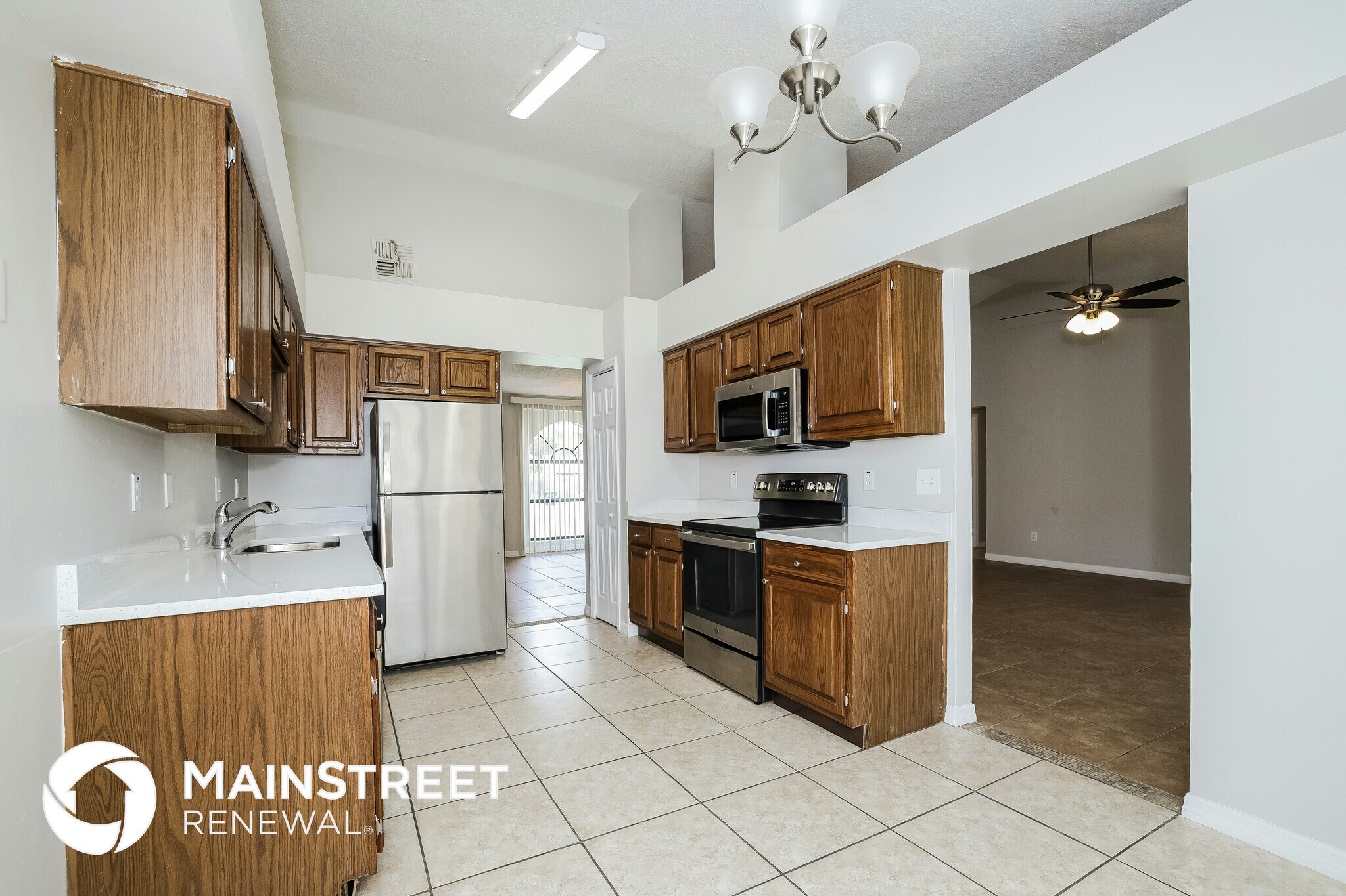 Building Photo - 2403 Covedale Ct