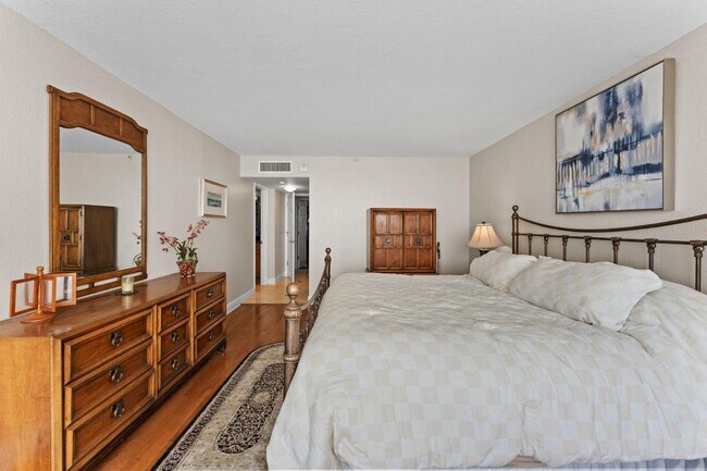 Building Photo - 17940 Gulf Blvd