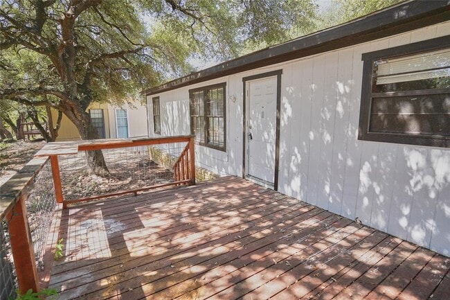 Building Photo - 23393 Nameless Rd
