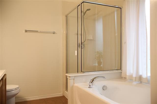 Building Photo - 203 Rockbrook Dr