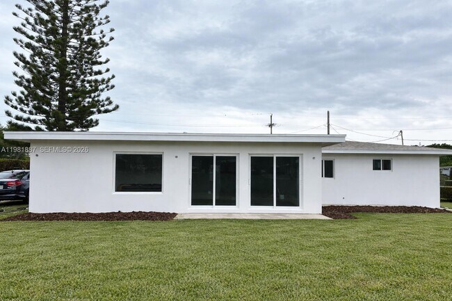 Building Photo - 1240 Binney Dr