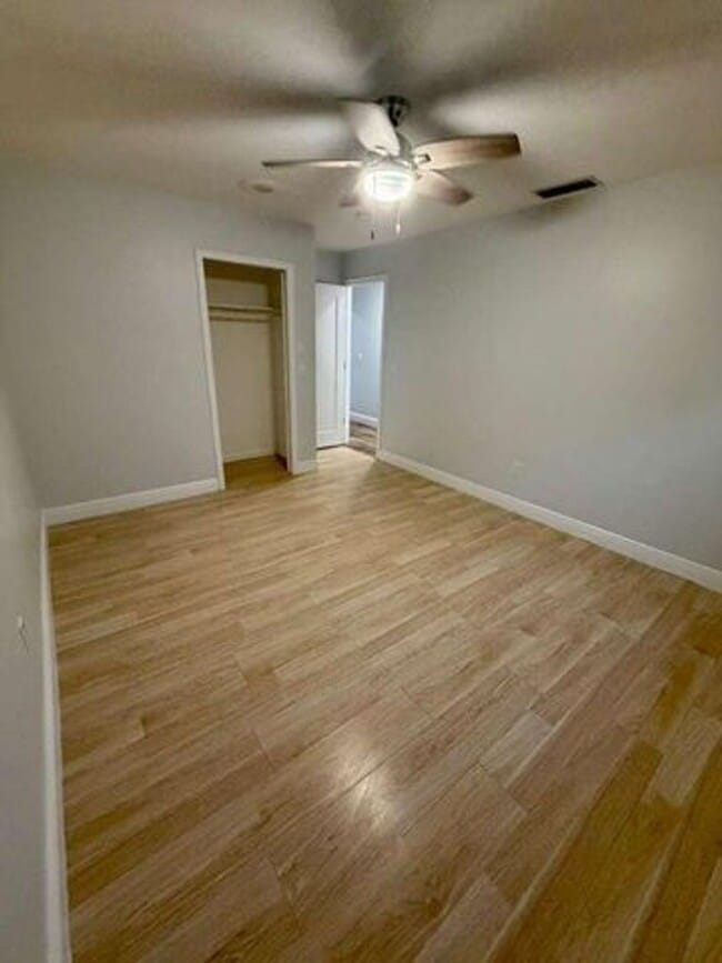 Building Photo - 4433 Foss Rd