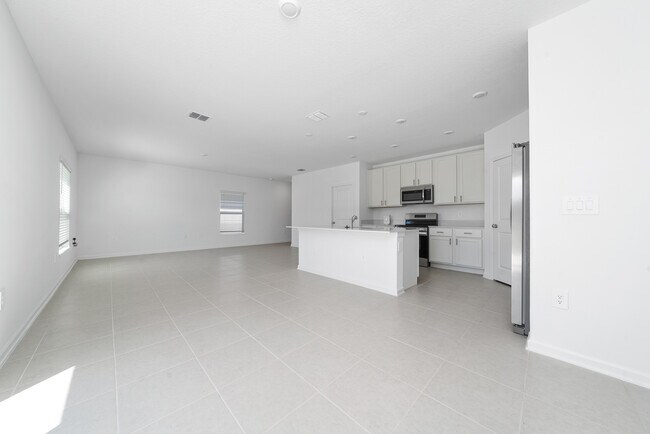 Building Photo - 5858 Le Marin Wy