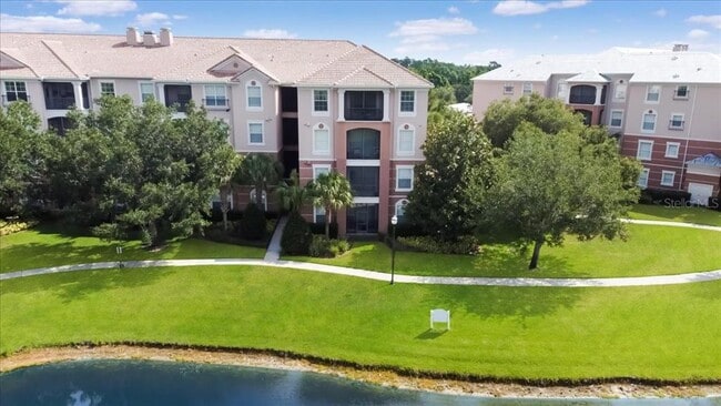 Building Photo - 8304 Portofino Dr