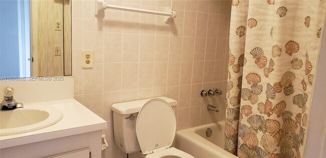 Building Photo - 1450 Atlantic Shores Blvd