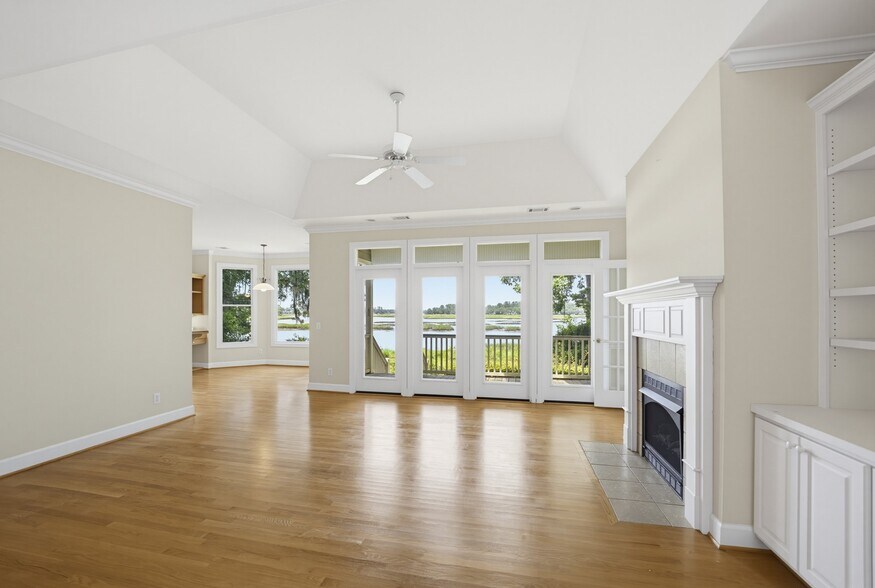 Building Photo - 371 Cottage Farm Dr