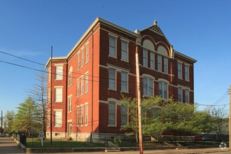 Building Photo - UV Salisbury