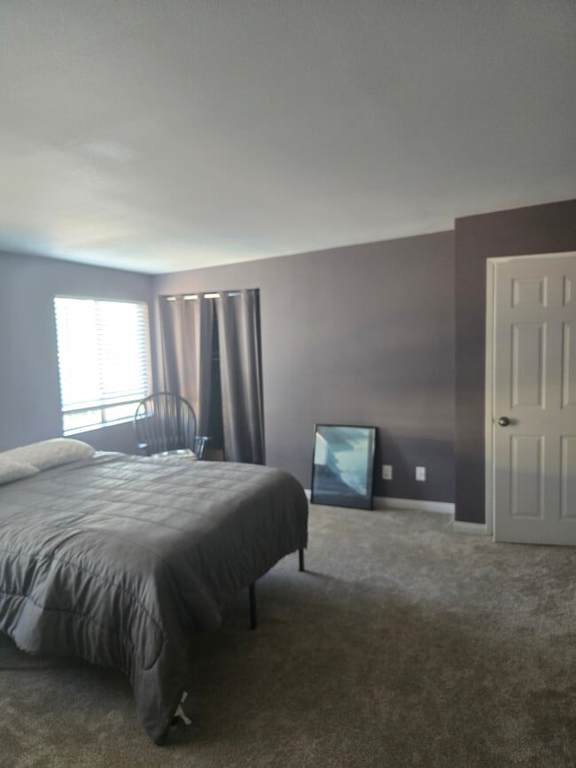 Building Photo - 1749 Old Mill Rd