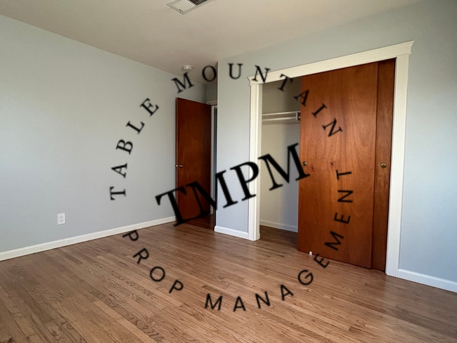 Building Photo - 120 Bessie Ln