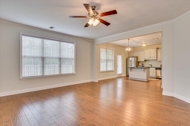 Building Photo - 5564 Connor Dr