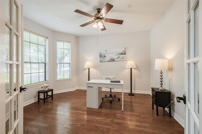 Building Photo - 5706 Cielio Bay Ct