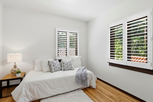 Building Photo - Epic custom remodel on this 1930s Spanish-style home near Downtown Willow Glen!