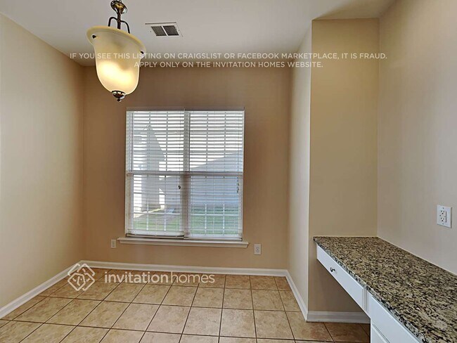 Building Photo - 3009 Azalea Hills Dr