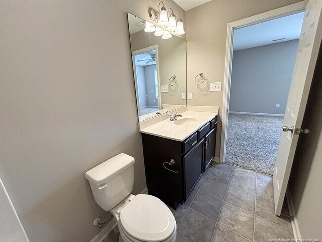 Building Photo - 2652 Middle Br Bnd