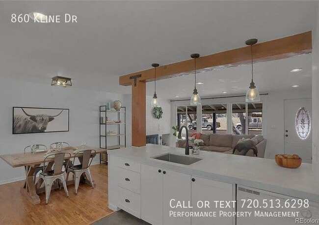 Building Photo - 860 Kline Dr