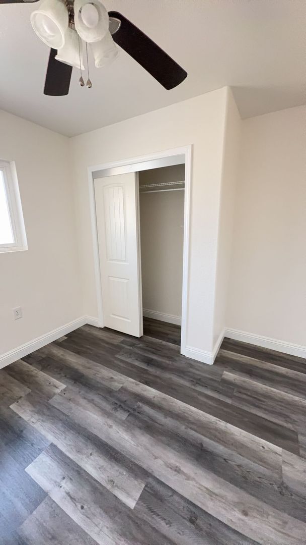 Building Photo - 4 BEDROOM, 3 BATH RANCH STYLE HOME