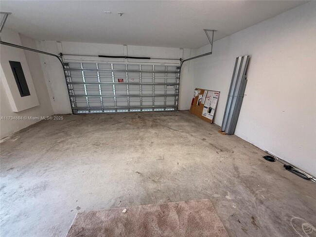 Primary Photo - 145 SW 184th Ave