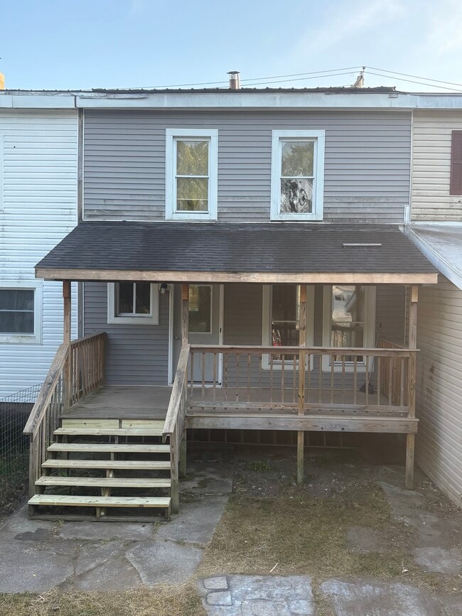 Building Photo - 644 West End Ave