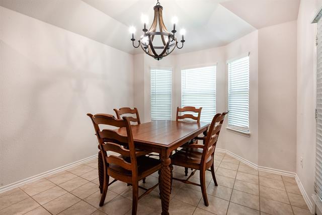 Building Photo - 525 Cottonview Dr