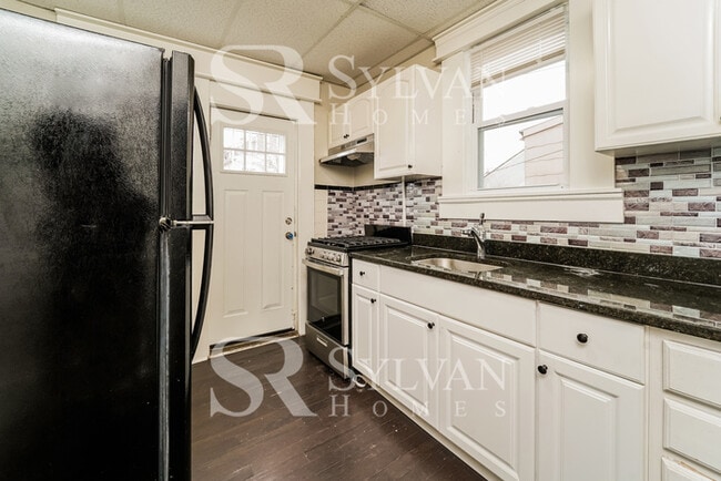 Building Photo - Life Just Got Better!