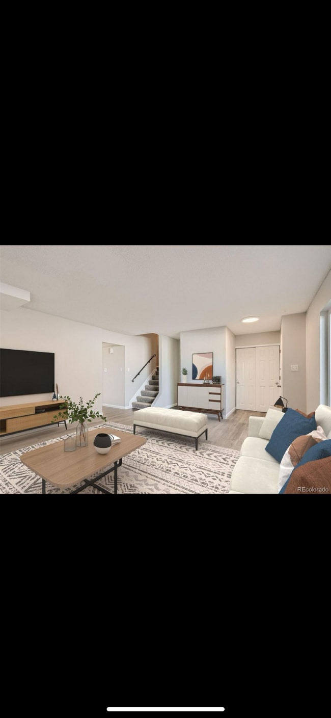 Building Photo - 1046 W 88th Ave