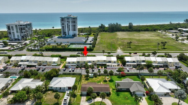 Building Photo - 2707 N Hwy A1A
