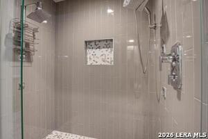 Building Photo - 700 Firefly Dr