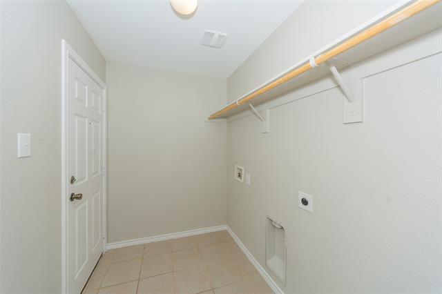 Building Photo - 2729 Adams Fall Ln