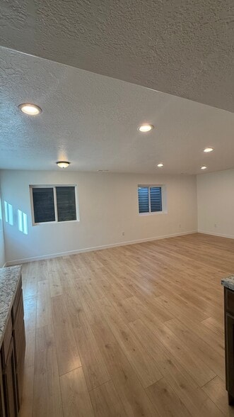 Building Photo - 1184 N 850 E
