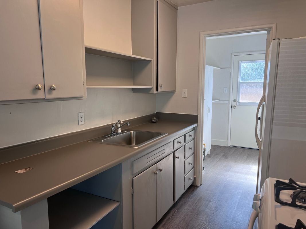 Building Photo - 187 Old Bernal Ave