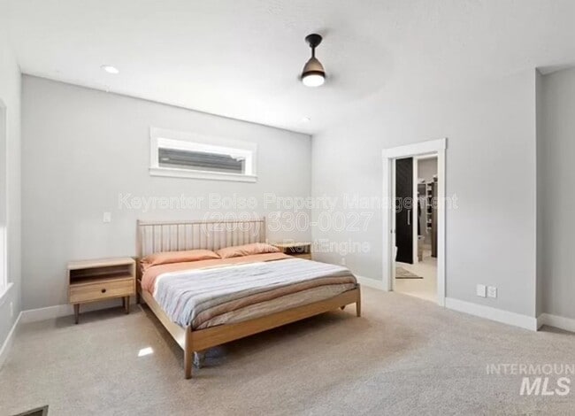 Building Photo - 8462 W Suttle Lake Dr