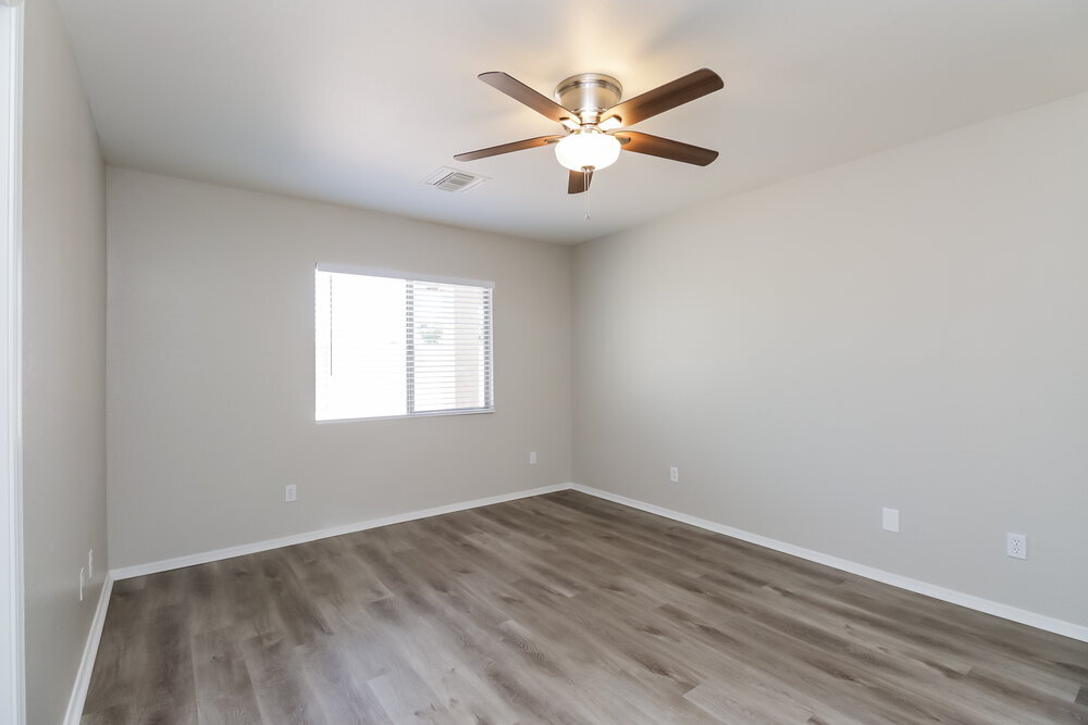 Building Photo - 39173 Kelly Cir