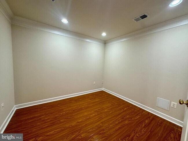 Building Photo - 12117 Pond Pine Dr