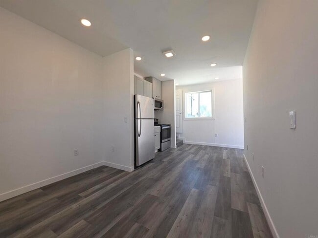 Building Photo - 1819 Oakshire Ct