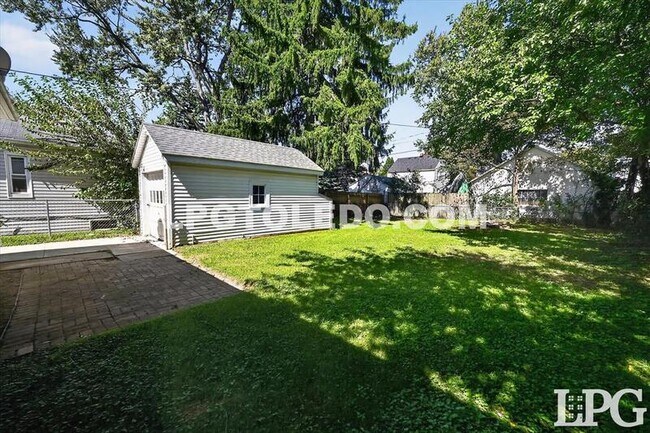 Building Photo - 1638 Gould Rd