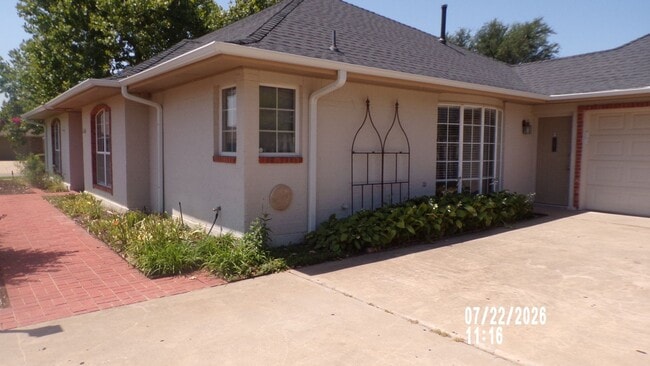 Building Photo - Fantastic home located in Wyatt Acres