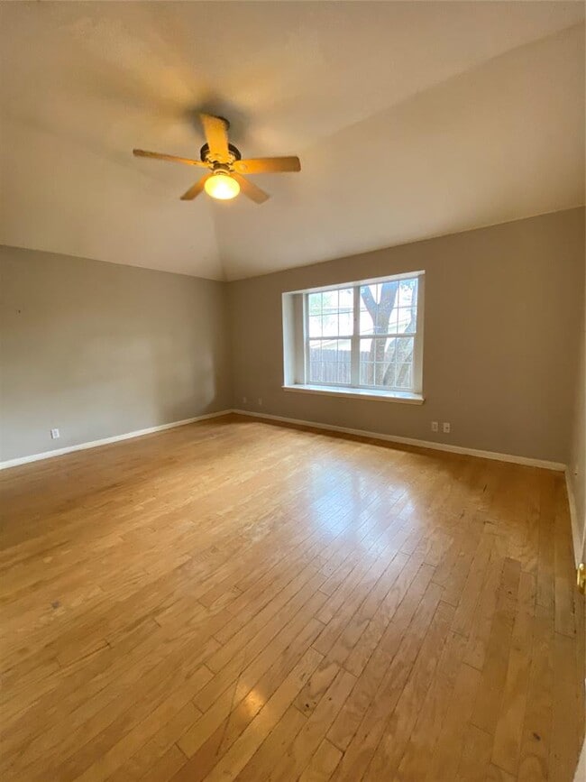Building Photo - 3739 Norman Loop