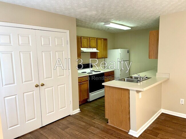 Building Photo - 3022 Waldrop Cir