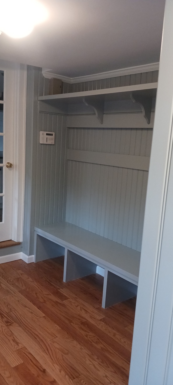 Mudroom Entrance - 16 Crooked Mile Rd