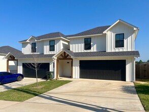 Building Photo - 14560 CR 2191