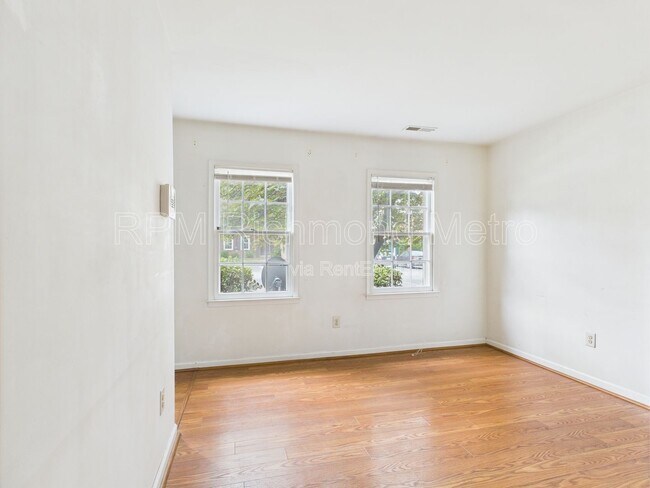 Building Photo - 1507 Skirmish Run Dr