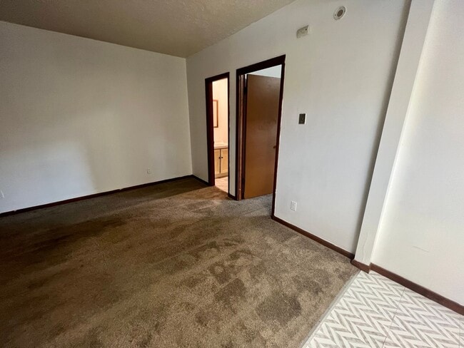 Building Photo - 3508-3510 4th Avenue (Full Service)