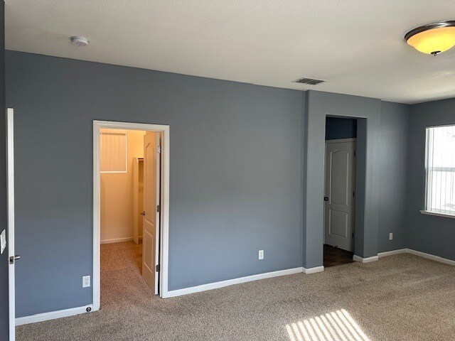 Building Photo - Lathrop 4 Bedroom 3 Bathroom Home.