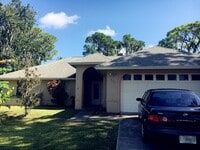 Building Photo - 1337 Helvenston St NW