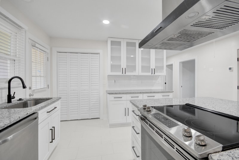 Building Photo - 2630 Elon St