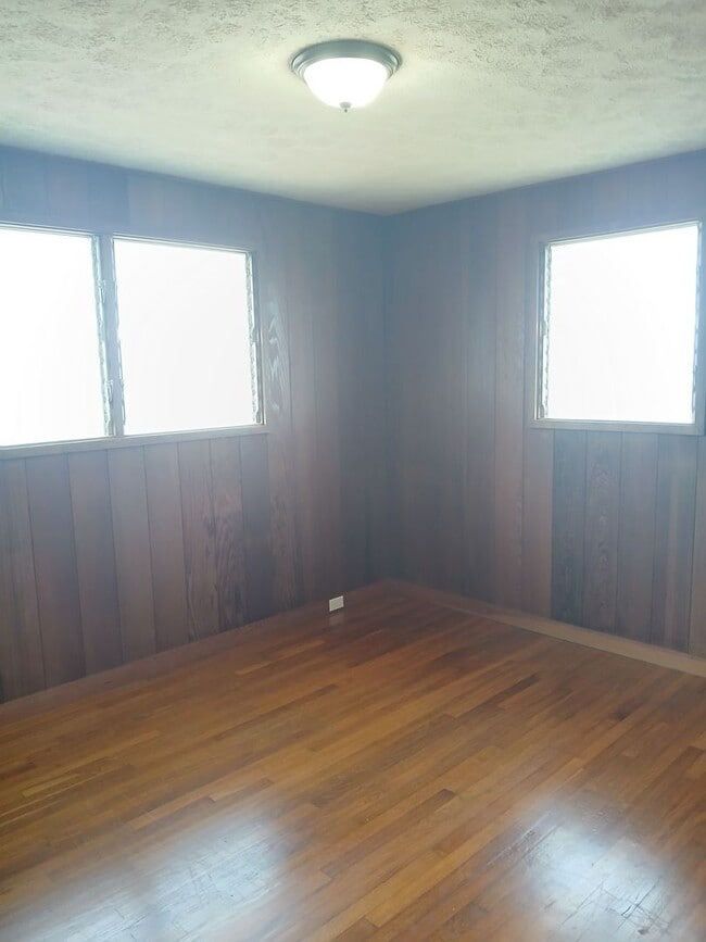 Building Photo - Charming 3BR/1.5BA Home in Pepe'ekeo