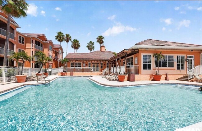 Building Photo - 5000 Culbreath Key Way